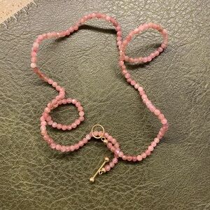 Pink Necklace with Smooth Beads and Y-Shape Design
